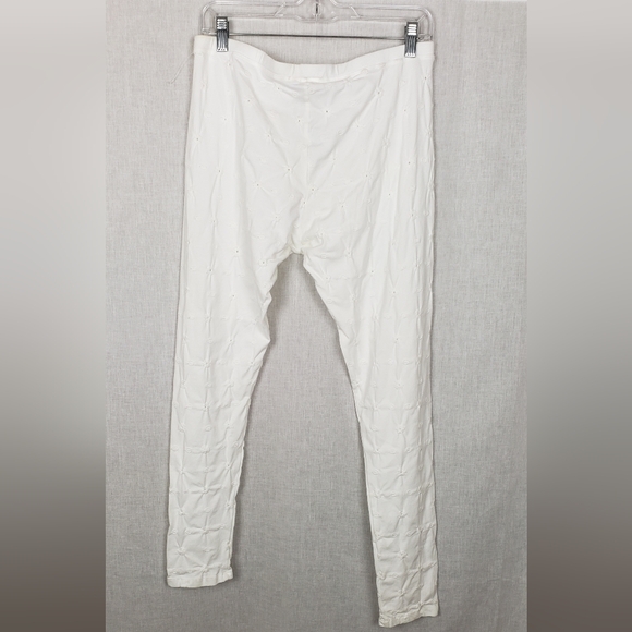 Johnny Was White Eyelet Levi Legging Pant Pull On Stretchy Waist Medium - Picture 2 of 5